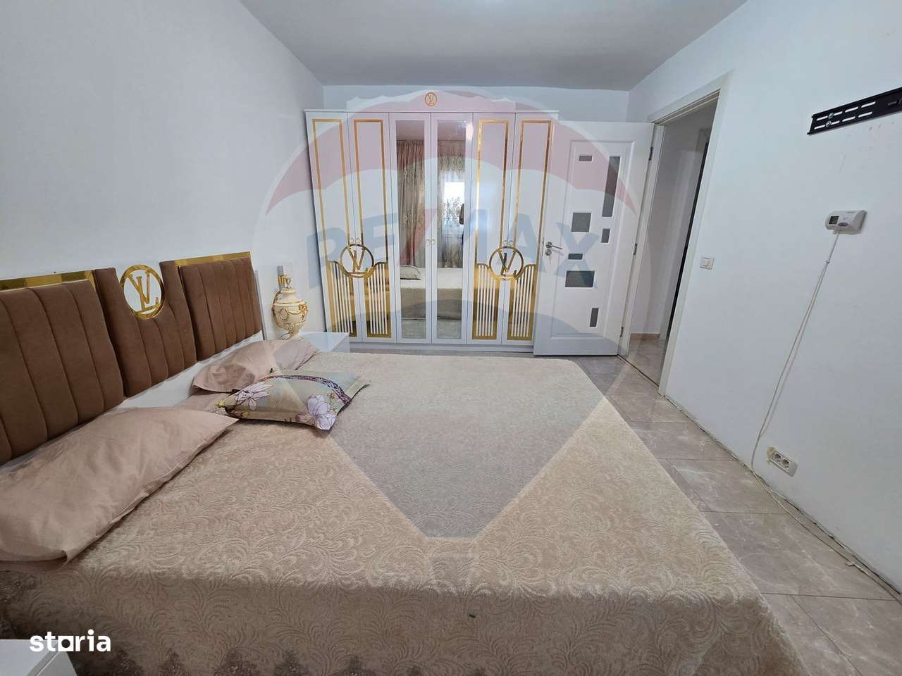 Apartament 3 camere de vânzare la parter, zona Nord - Fiald - Imagine principală: 4/7