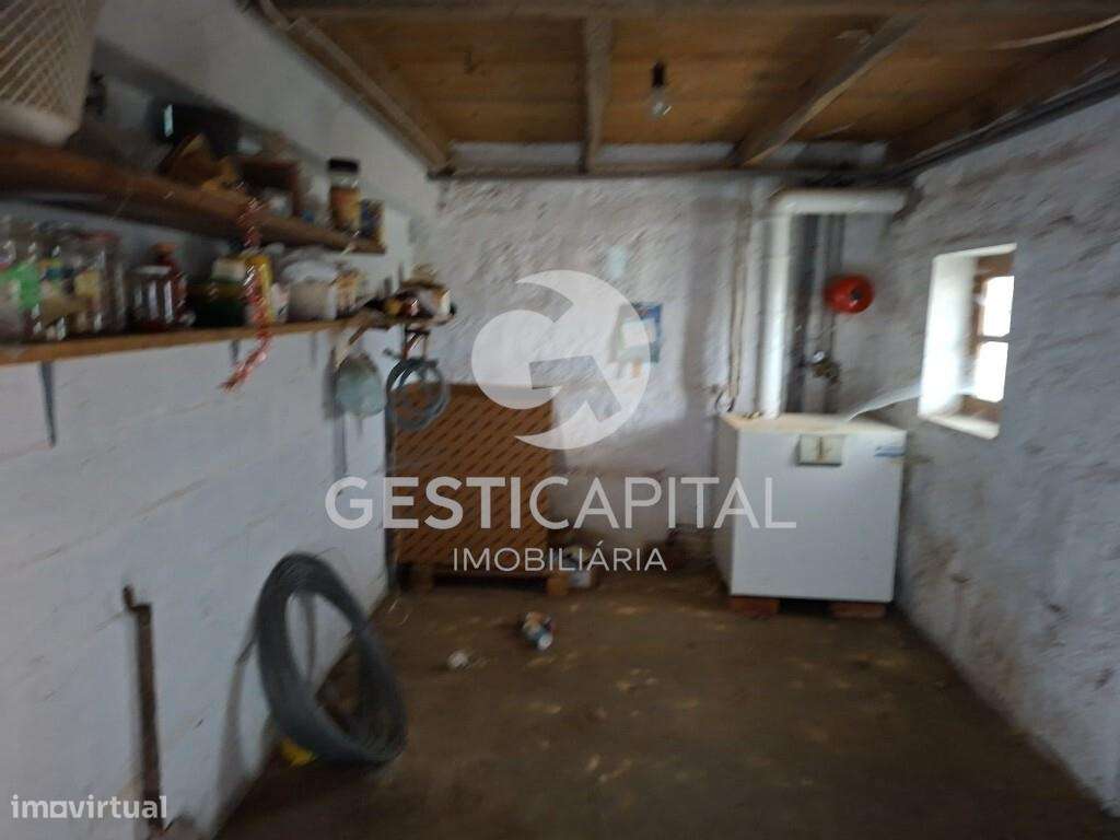 Moradia T3 com quintal em Sande, Marco de Canaveses-21