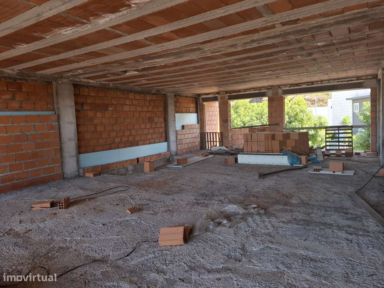 Moradia Banda Lomar-5