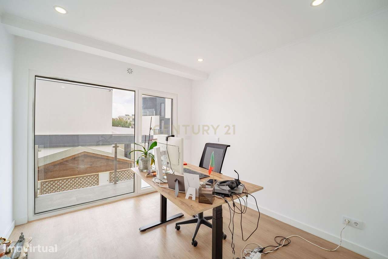 Moradia T3 - Quinta Genovesa/Sobreda-16