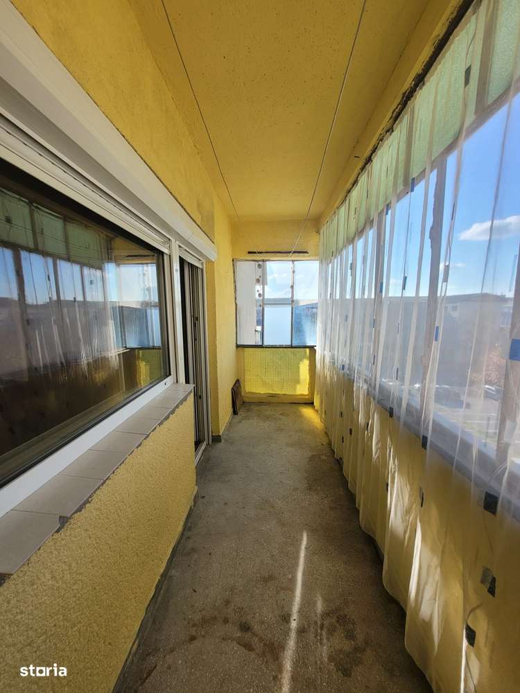 Apartament 3 camere langa Liceul Nr.7 | Micro 16-16