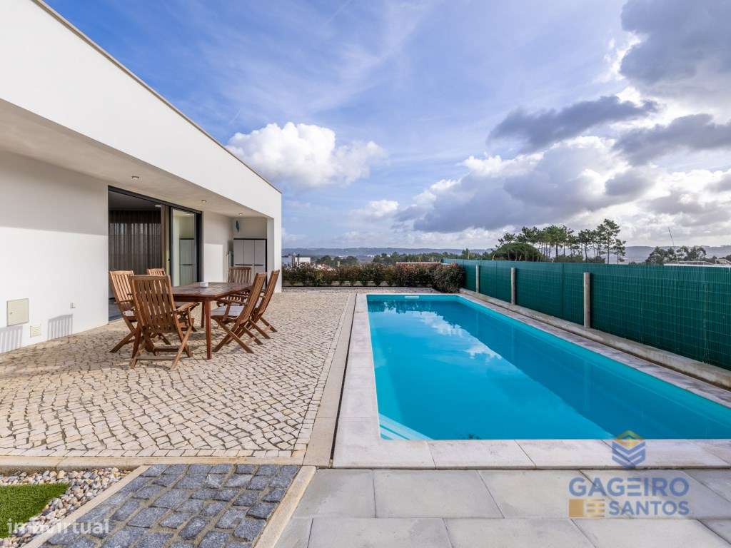 Moradia T3 individual de 2023 com garagem-33