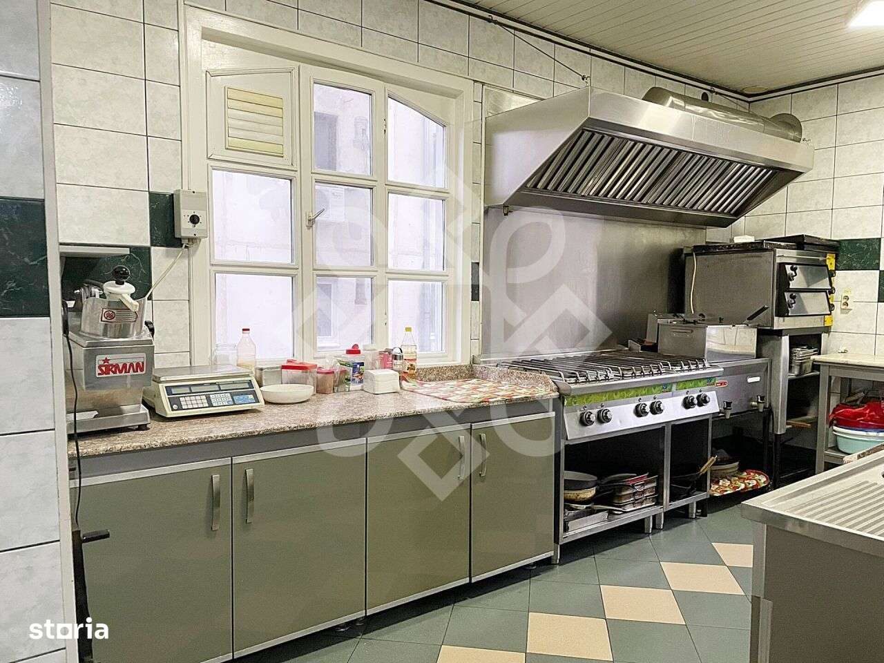 Restaurant complet echipat de inchiriat in Rogerius - Imagine principală: 5/10