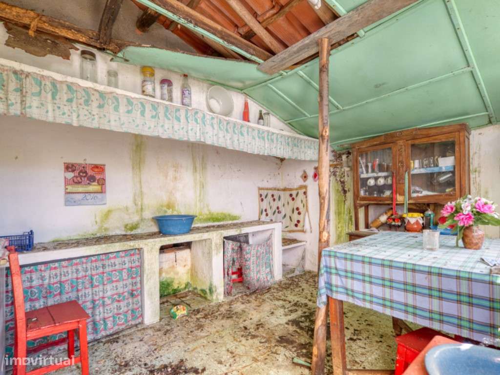 QUINTA COM MORADIA T2 EM DEGOLADOS - CARVOEIRO DE MAÇÃO-7