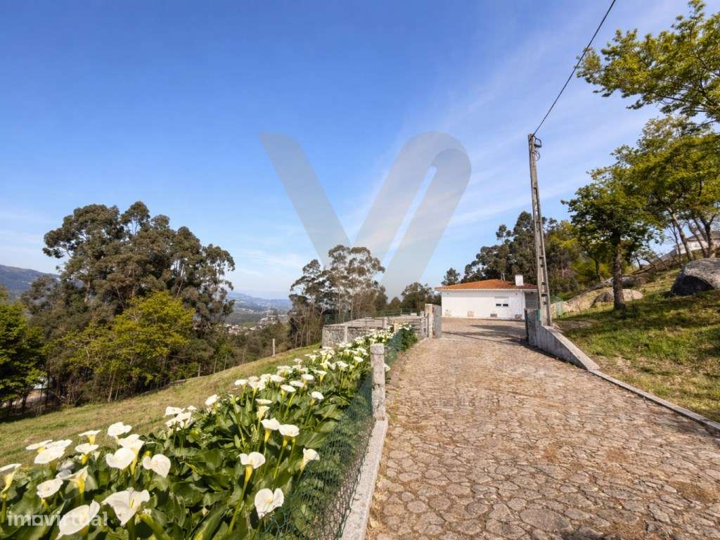 Moradia T2+1 com Vista Panorâmica | Gemieira - Ponte de Lima - Grande imagem: 2/33