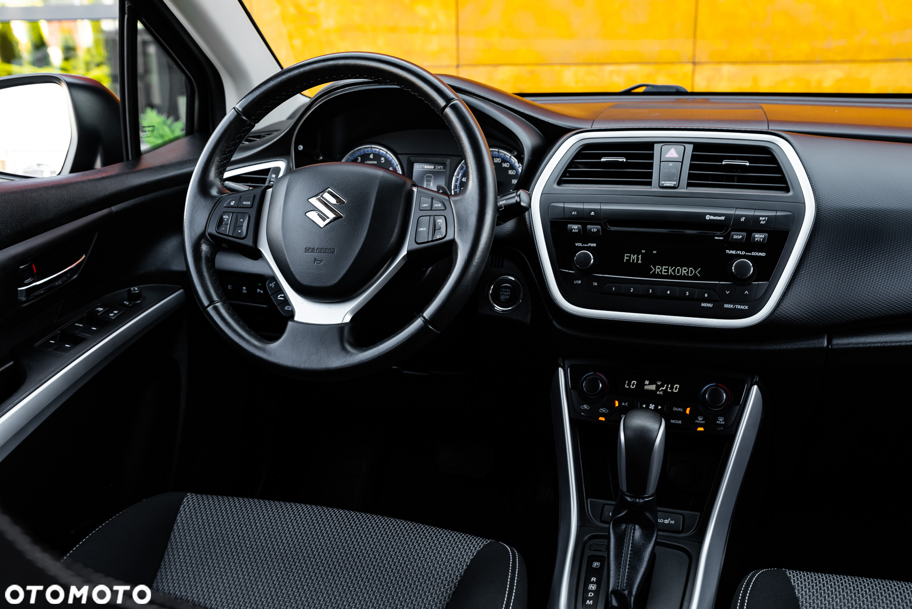 Suzuki SX4 S-Cross 1.6 Premium 4WD CVT - 34