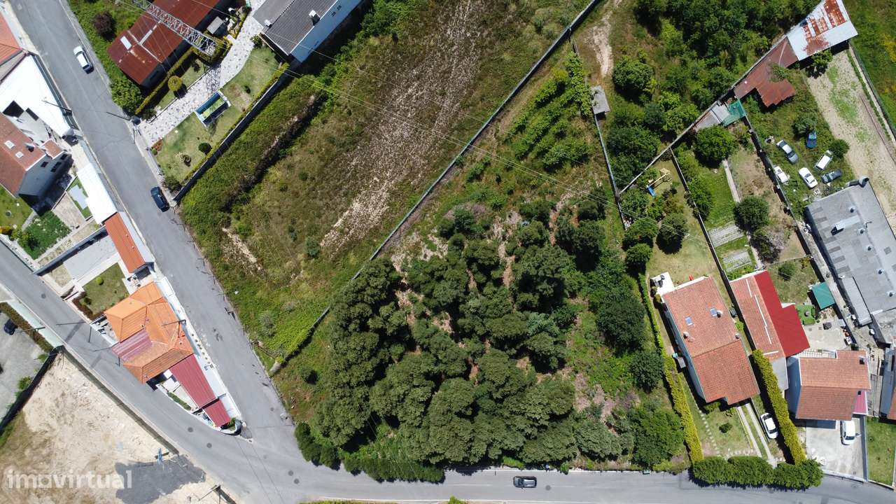 Terreno com Potencial Urbano em Olival-0
