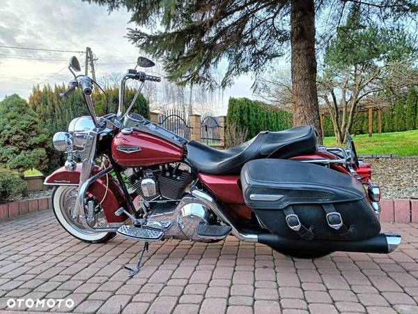 Harley-Davidson Touring Road King - 10