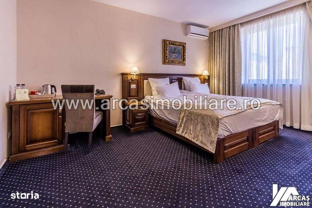 HOTEL DE VANZARE 5* ULTRACENTRAL!-8