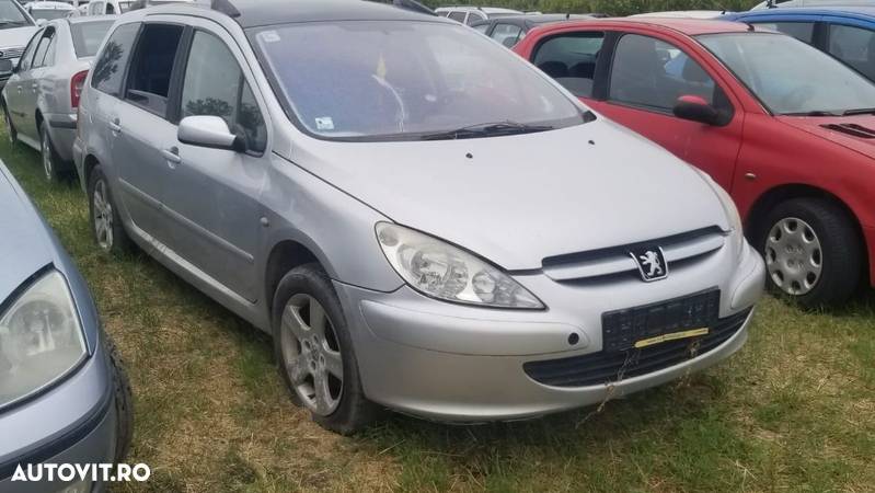 Dezmembram Peugeot 307 - 1