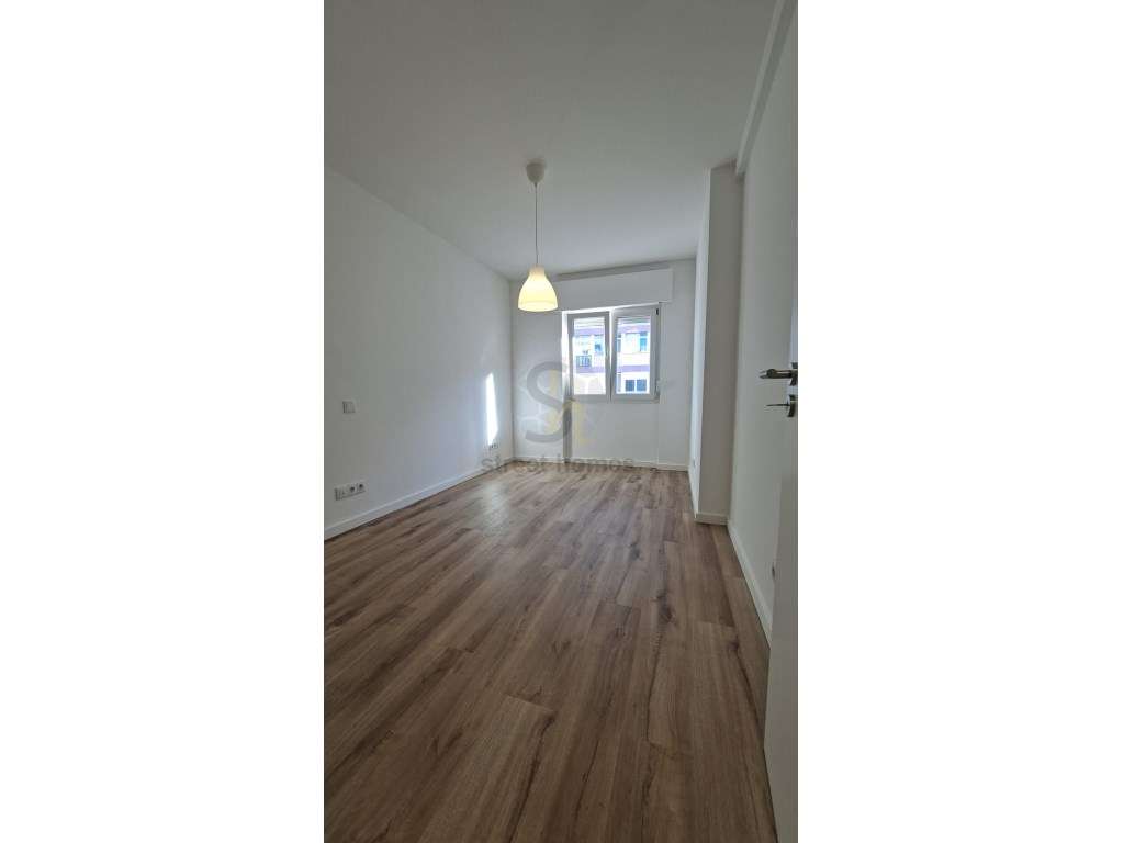 T1 Remodelado na Venteira - Junto ao Metro-9