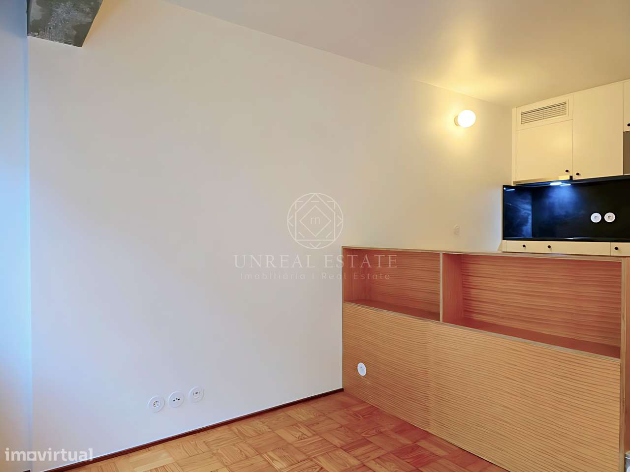 Apartamento T0 , novo, inserido em um edifício totalmente remodelado n-48