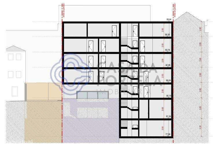 Terreno urbano com PIP para prédio habitacional e comércio na zona pre - Grande imagem: 2/3