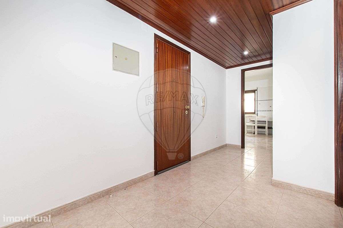 Apartamento T2 para arrendamento - Grande imagem: 3/23