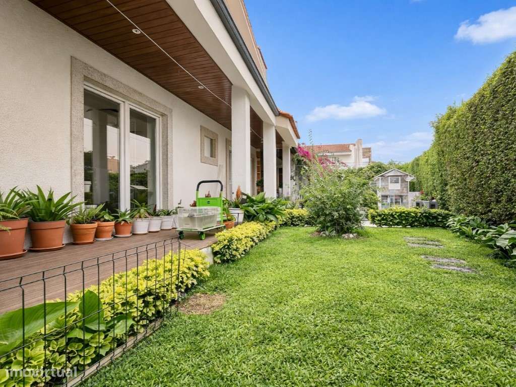 Moradia T3 + Escritório com Piscina em Vila Nova da Telha-6