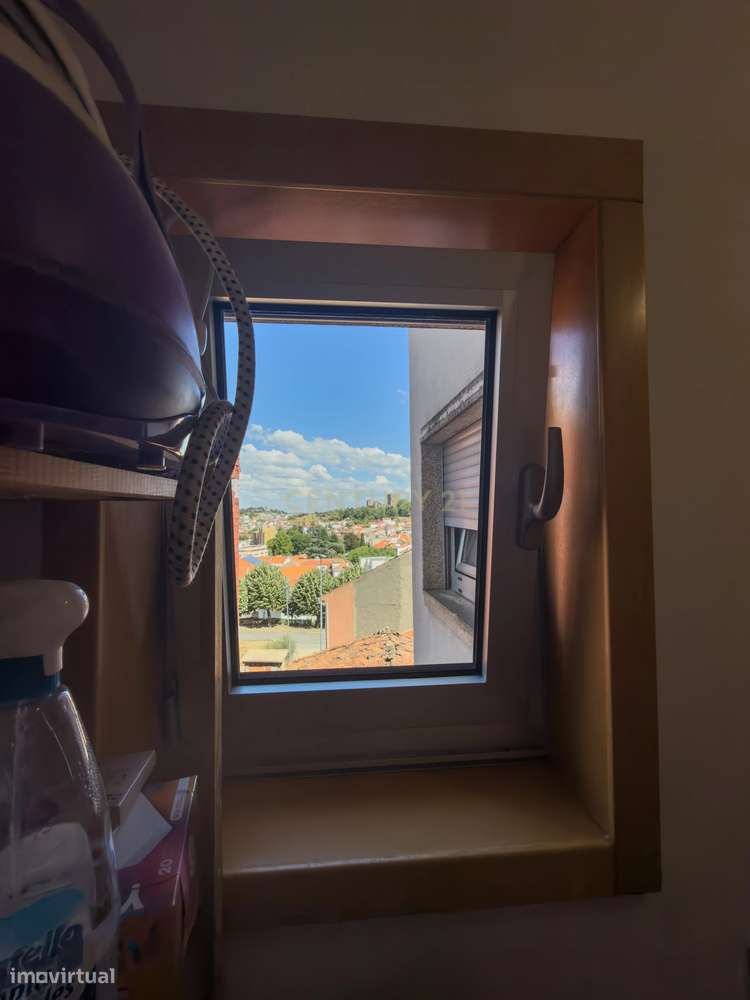 Apartamento T2 em Bragança com Vista Panorâmica-4