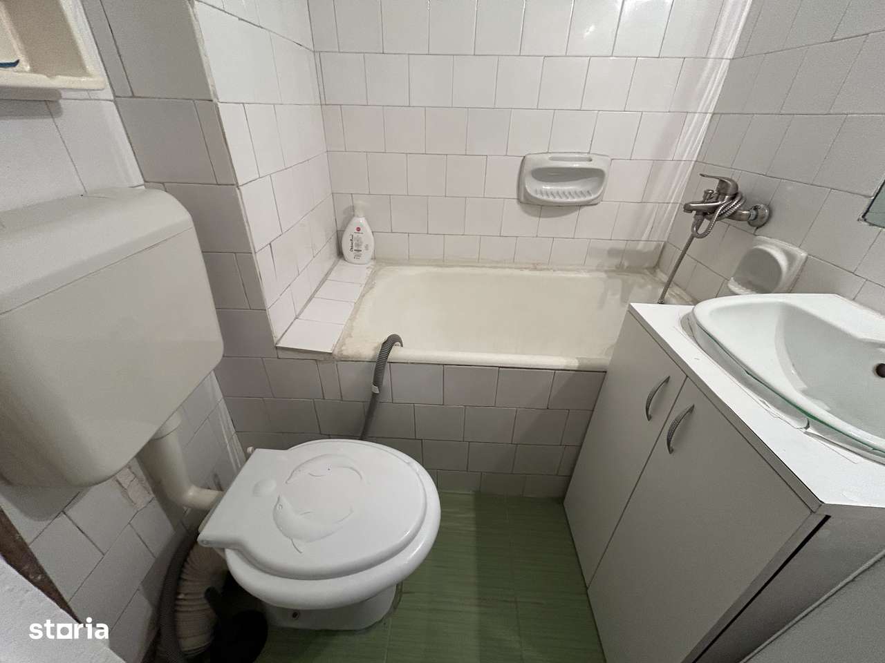 Vand apart.2 cam. in Gradiste,A.Romantei,et.3/4,renovat-11