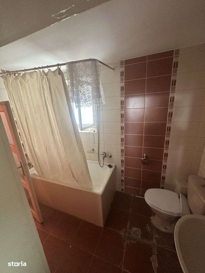 Casa individuala de vanzare, 600 mp teren, zona semicentrala Dej-9