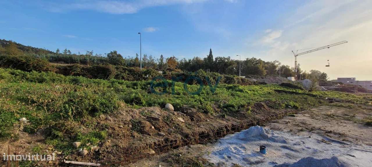 Terreno em Ruivães - V. N. Famalicão - Grande imagem: 5/6