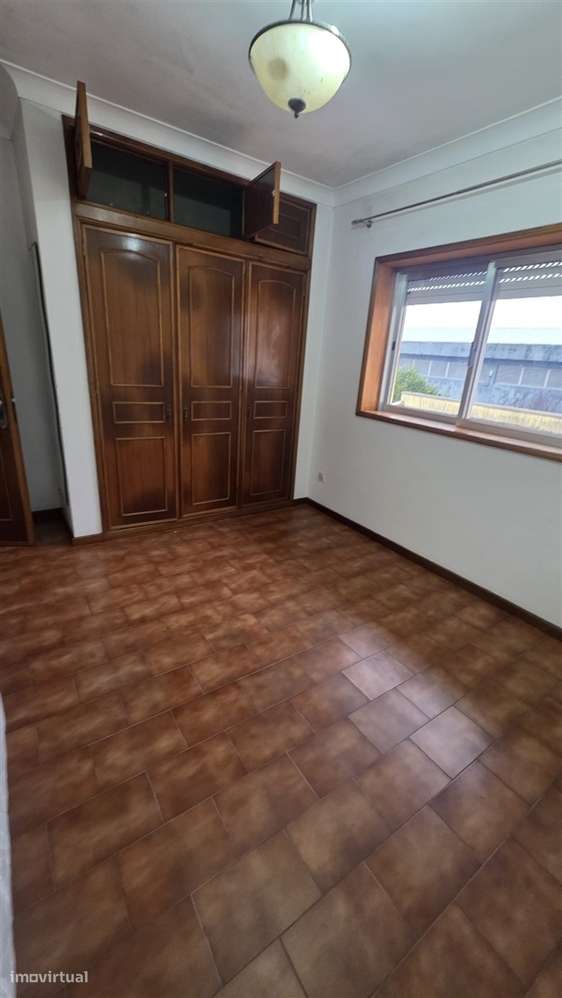 Moradia T3, de 4 frentes, em Arcozelo - Oportunidade Única!-31