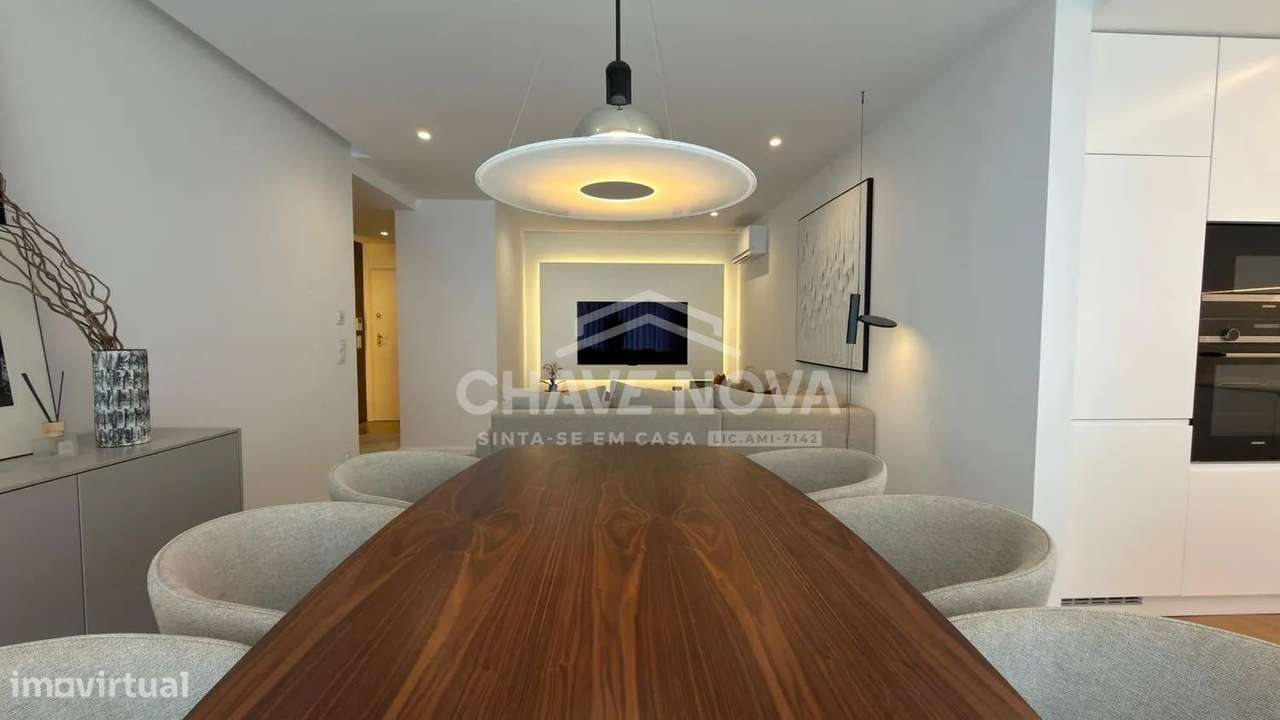 T2 Como Novo c/ Lugar de Garagem Duplo e Arrumo na Madalena - Grande imagem: 5/36