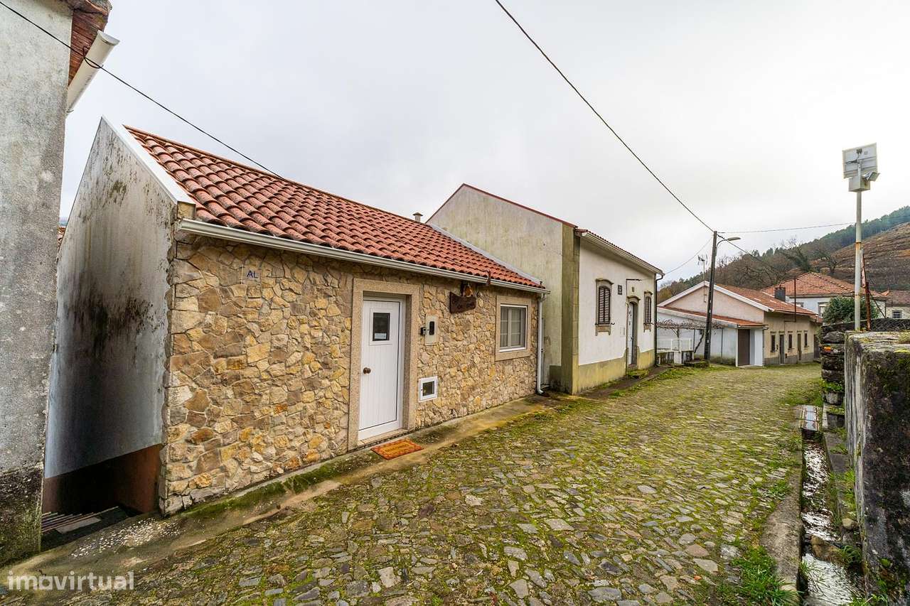 Moradia em AL Coentral das Barreiras , Castanheira de Pêra - Grande imagem: 3/37