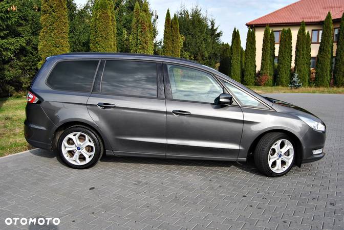 Ford Galaxy 2.0 TDCi Titanium - 16