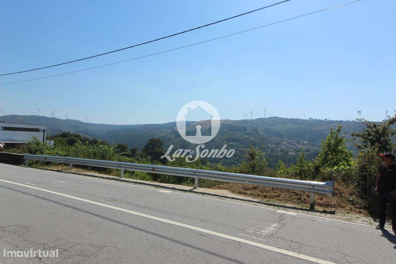 Terreno plano p/ construção - Grande imagem: 1/6