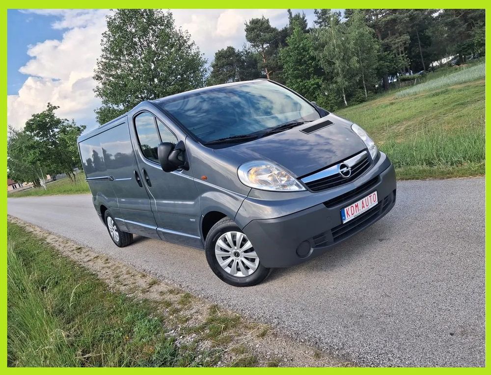 Opel Vivaro 2012