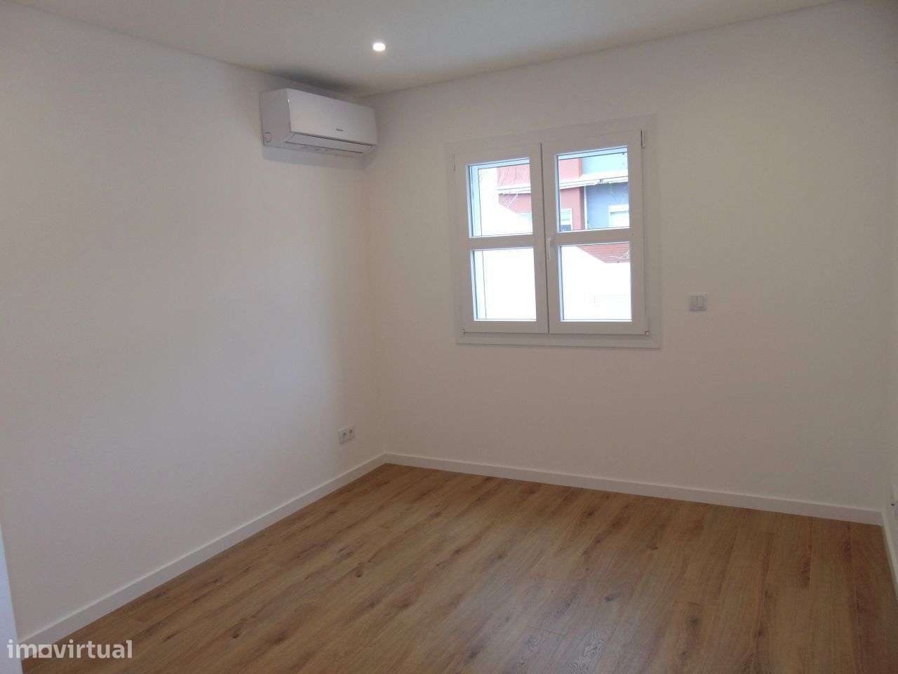 Apartamento novo T2 com terraço 50m2-10