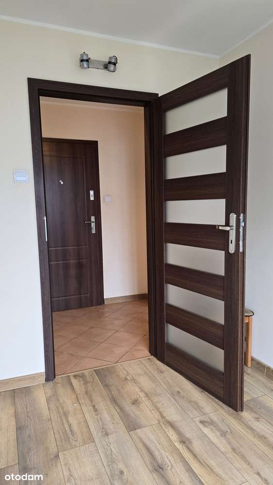 Sprzedam mieszkanie w centrum Koła-5