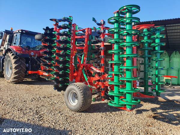 Agro-Masz BTC 50H terradisc greu tractat, cu tavalug inelar si nivelator - 26