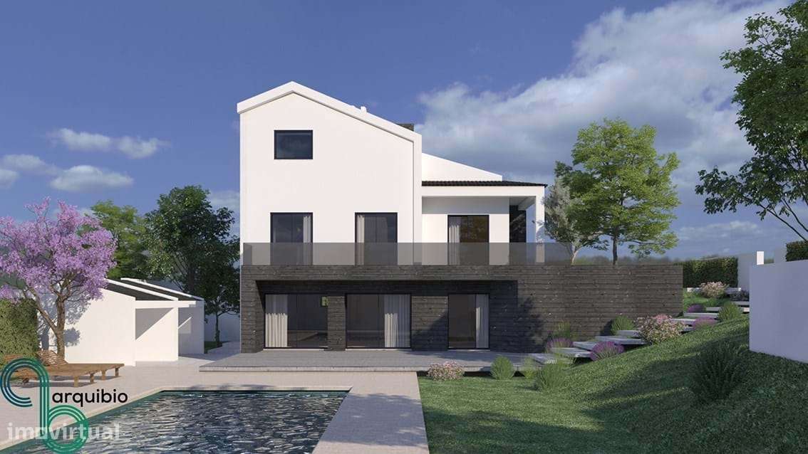 Moradia para Remodelar em Terreno de 1.000m² na Prestigiada Zona da Ma-16