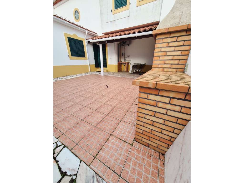 T2 com excelente logradouro - Grande imagem: 3/18