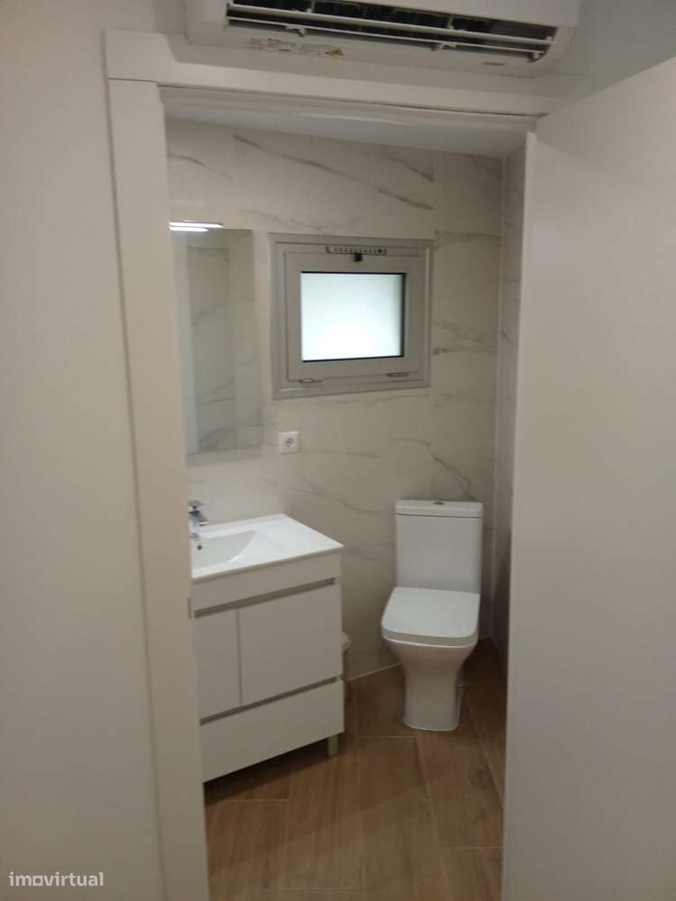 2 Apartamentos T0 / T2 - Amares - Grande imagem: 4/14