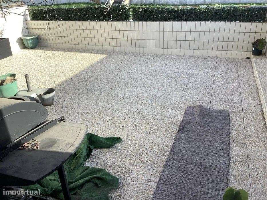 Exceelente T3 -2 lug.garagem-terraço-urgente- Aeroporto-5