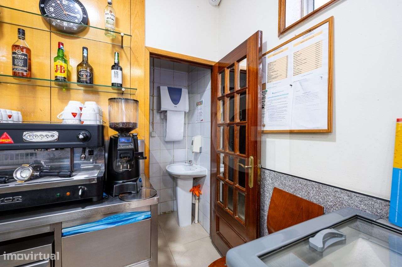 Trespasse De Pão-Quente - Confeitaria nos Altos - Maia-12