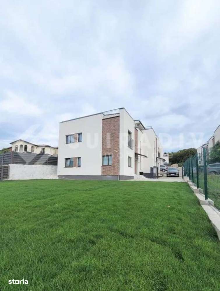 Casă modernă cu jacuzzi pe terasă și view superb – zona Voroneț - Imagine principală: 1/8