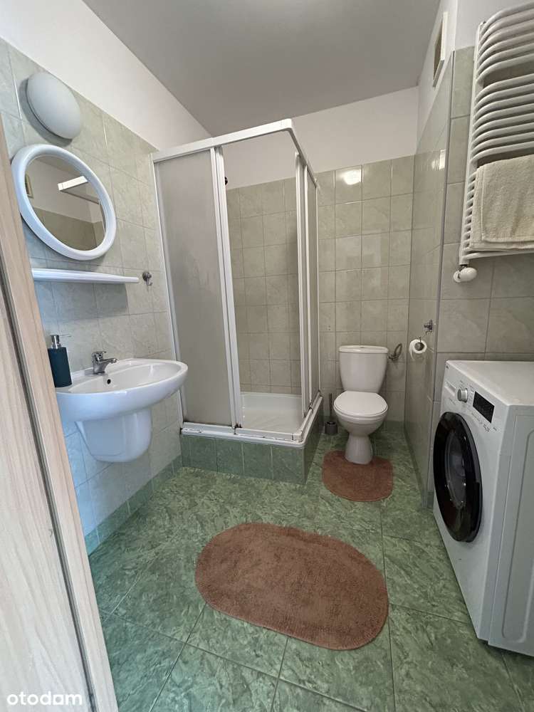 Nowoczesne mieszkanie z balkonem w bloku - Pełny obrazek: 4/5