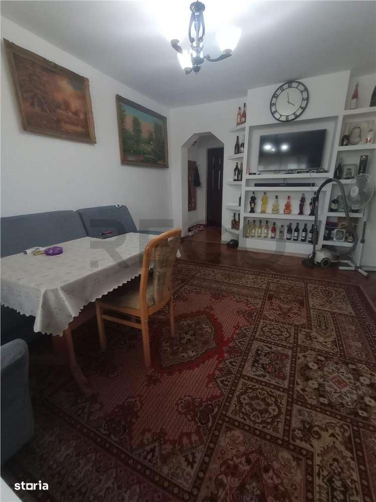 RECO Apartament de 3 camere de vanzare Rogerius - Imagine principală: 3/7