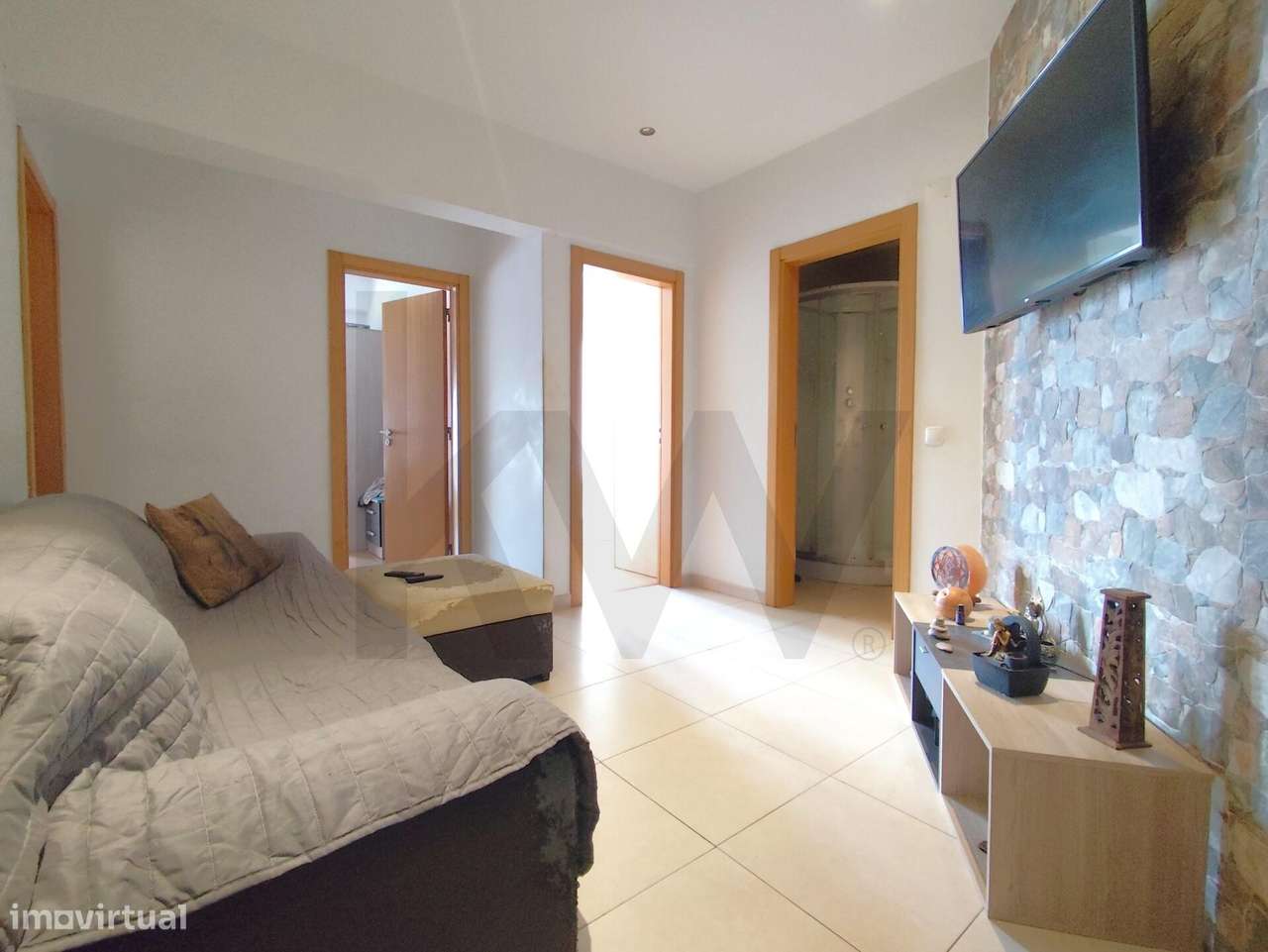 Apartamento T1+1 - habitação e serviços - Grande imagem: 5/19