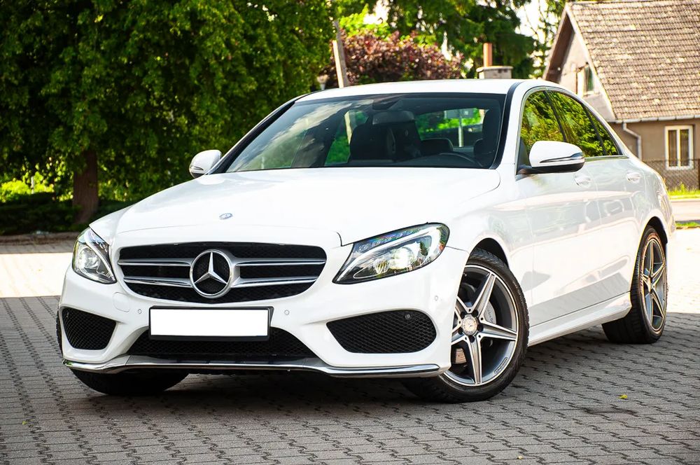 Mercedes-Benz C W205 180 (BlueTEC) d 7G-TRONIC AMG Line 2016