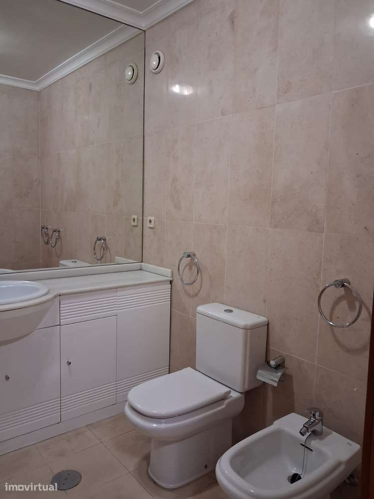 Excelente apartamento T2  para arrendamento - Grande imagem: 5/5