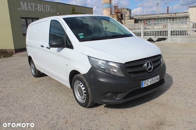 Mercedes-Benz VITO - 1