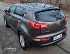 Kia Sportage 1.7 CRDI 2WD Attract - 9