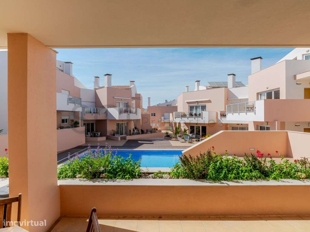 Apartamento T2 com piscina privativa em Burgau.-32
