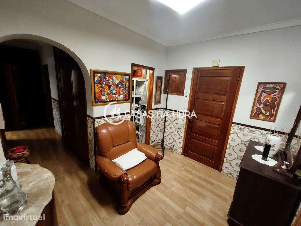 Apartamento T2  A 5 minutos do Metro Odivelas - Odivelas-4
