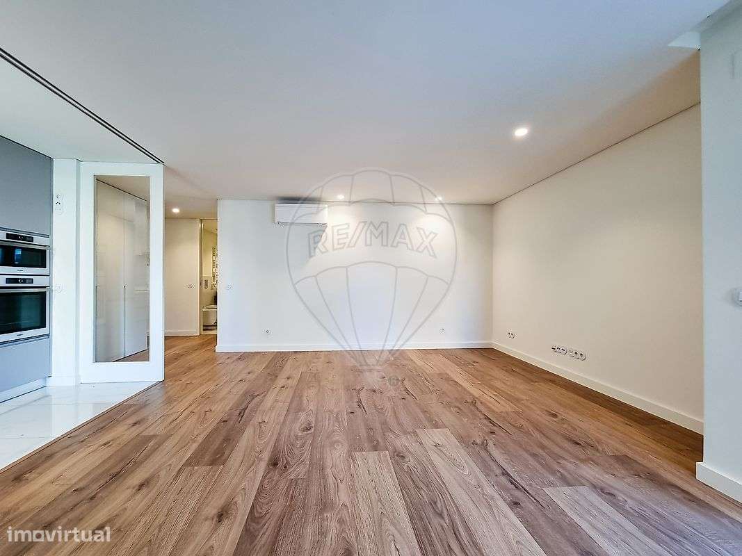 Apartamento T1 para arrendamento - Grande imagem: 4/22