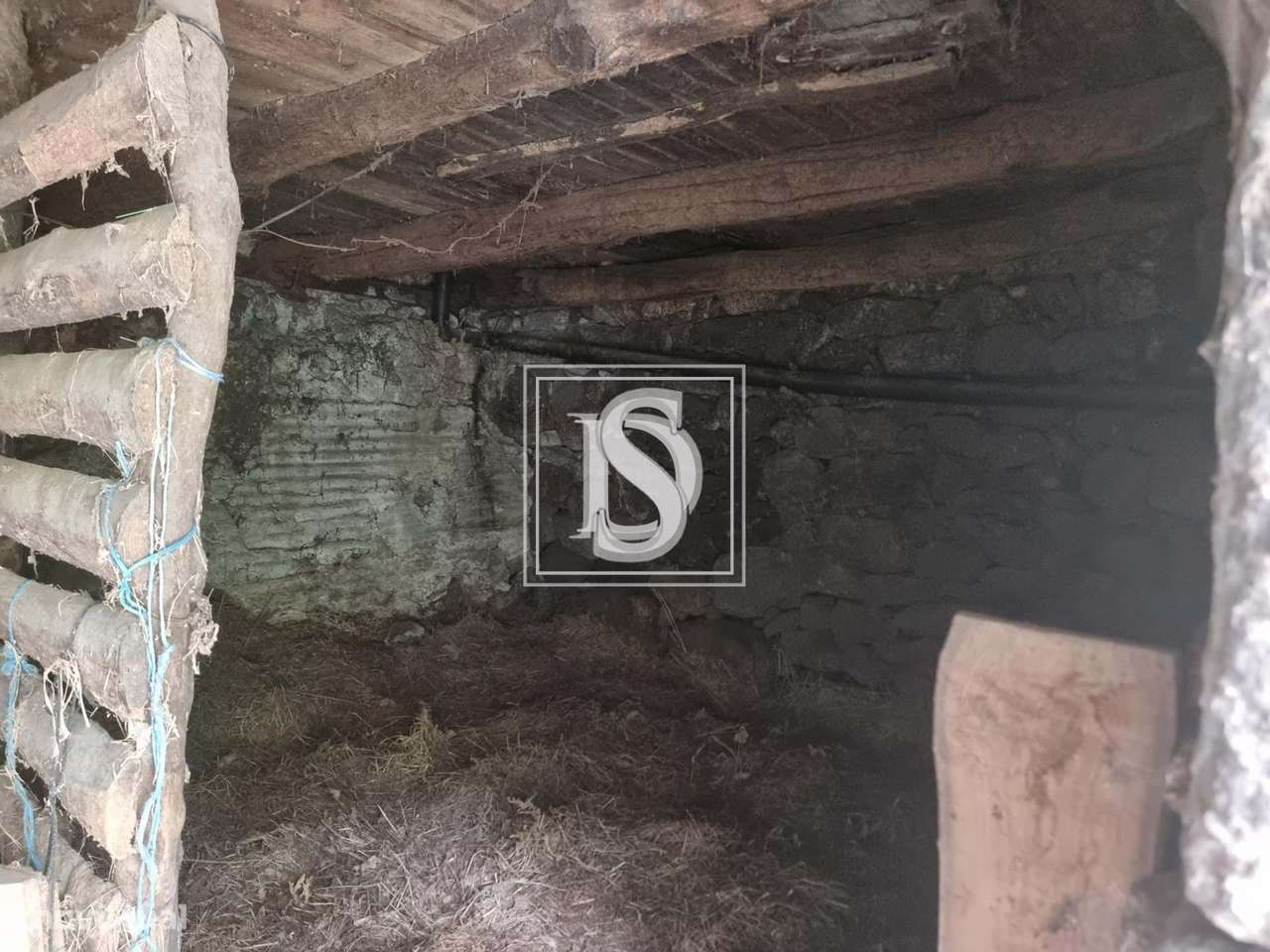 Moradia Isolada T2 em UDF de Ventosa e Cova-14