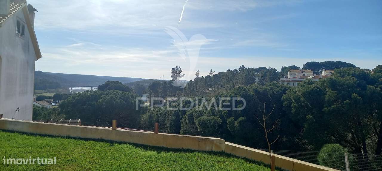 Lote de Moradia - Grande imagem: 4/6